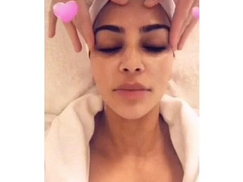 '"My face is falling, we need a tightening facial"': Kim says that sometimes she'll schedule an urgent appointment after seeing an unflattering photo of herself (pictured March 2018) (Source: Kim Kardashian - Instagram)