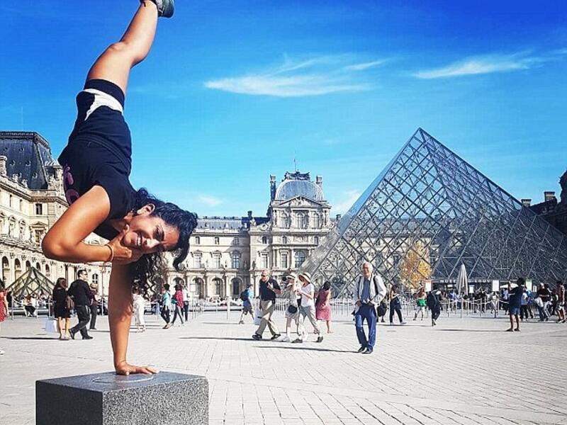 (Roya Hosini/ Instagram)