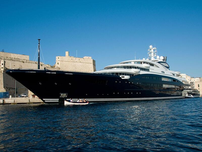 Serene cost an estimated $620.57 million when sold by vodka tycoon to the Saudi Prince. (Wikimedia Commons)