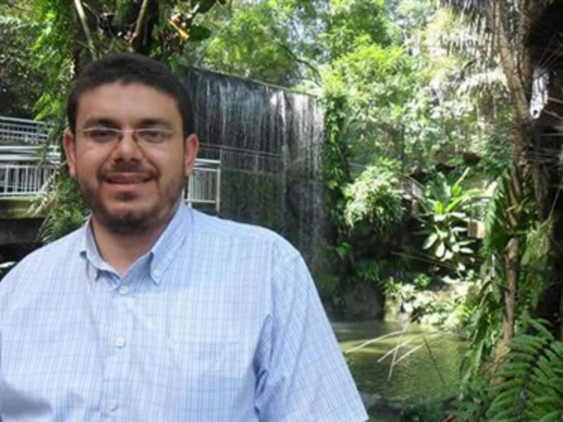 فادي البطش: عالم فلسطيني من مدينة جباليا في قطاع غزة، حاصل على الدكتوراه في الهندسة الكهربائية ويُحاضر في جامعة كوالالمبور، اغتيل أثناء توجهه لصلاة الفجر في مسجد يقع قرب مقر سكنه في العاصمة كوالالمبور في أبريل 2018
