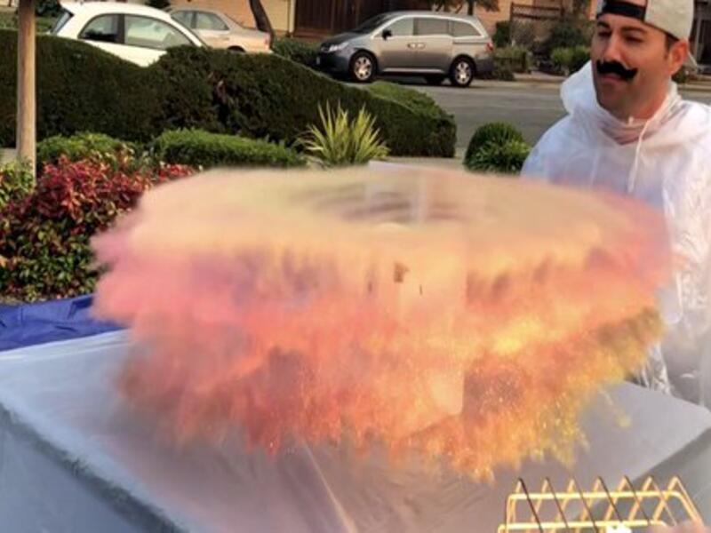 Booby-trapped bait package (Twitter)