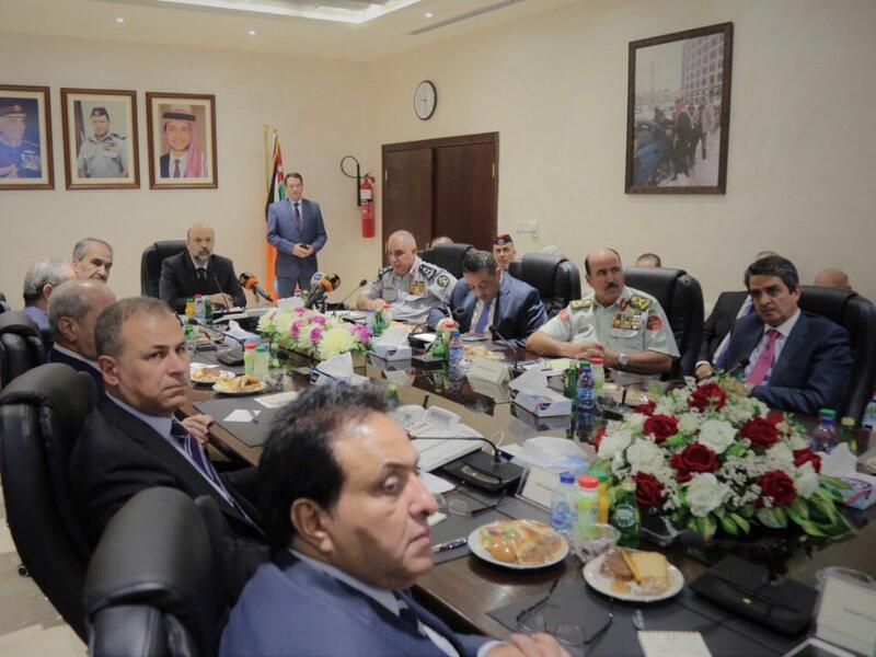 PM Omar Razzaz (Twitter)