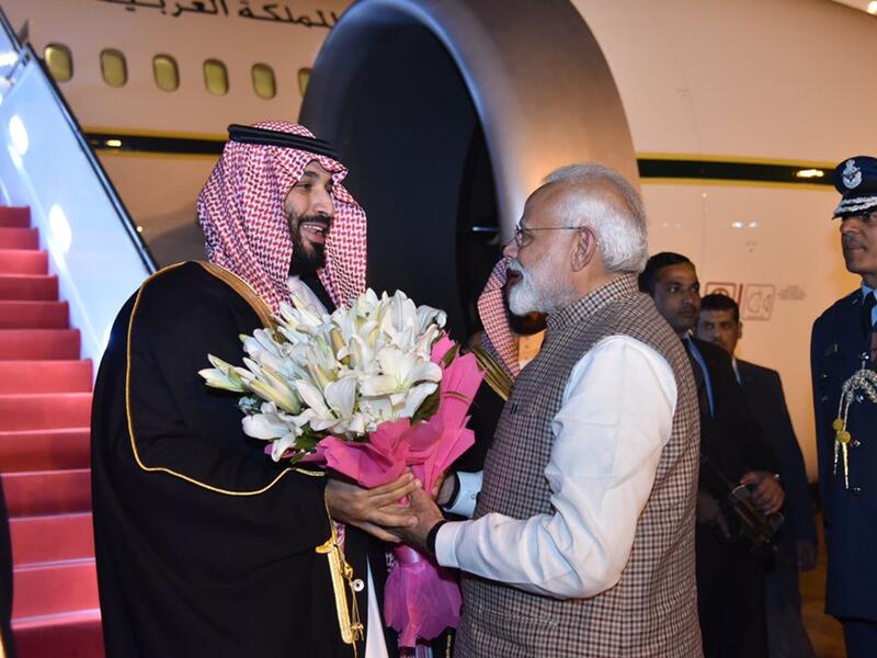 Saudi Crown Prince greeted by Indian Prime Minister Narendra Modi at the New Delhi Airport 
(Twitter)