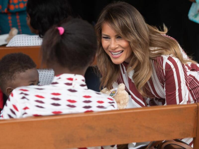 US First Lady Melania Trump greets patients during a visit to the Greater Accra Regional Hospital in Accra, Ghana, on October 2, 2018. (SAUL LOEB / AFP)