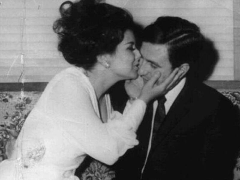 تزوجت سعاد من المخرج السينمائي علي بدر خان في ١٩٧٠م ودام الزواج ١١ عاما وكان بدر خان قد صرح بأنه قد نقلها إلى وسط إعلامي وثقافي مختلف.