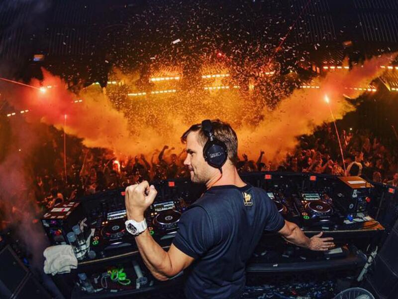 Evita Night Club Tel Aviv. Tourists and locals both call it “the city that never stops,” because its nightlife is infamously wild (touristisrael.com)