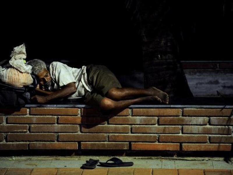 Dubai man jumped in front a car before he slept on the street. (AFP/Ishara S. Kodikara)
