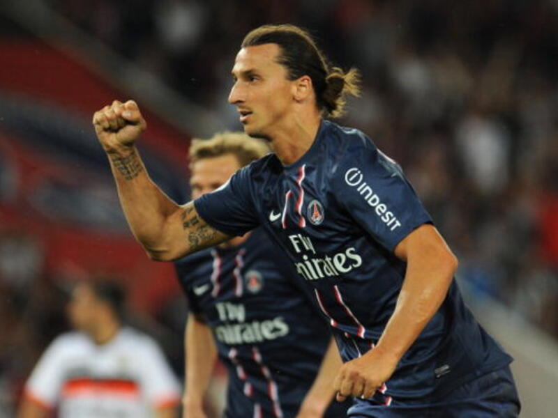 Zlatan Ibrahimovic gives goals to the French team, signed over to PSG 2012