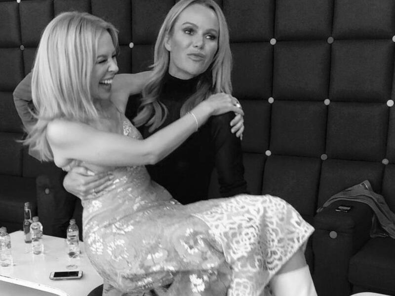 Amanda Holden with Kylie Minogue (Twitter)