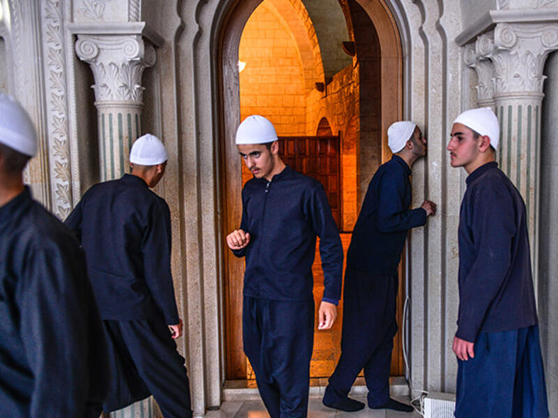 Durzi men