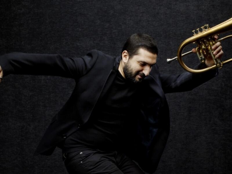 The 35-year-old French-Lebanese composer paid tribute to Om Kalthoum, whom he called an icon of women's empowerment.  (Starticket.ch)
