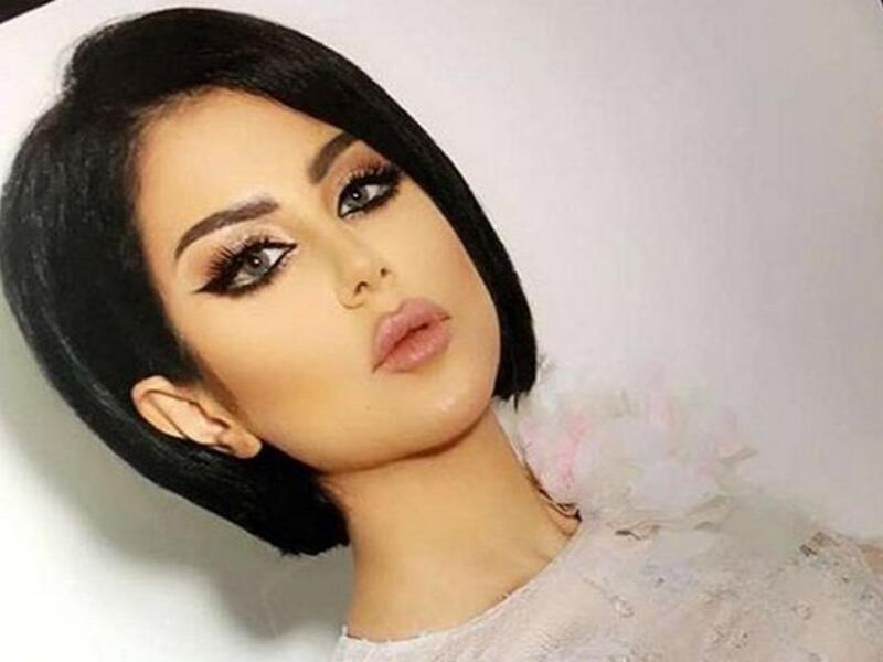 نشرت الاعلاميّة والممثّلة الكويتيّة حليمة بولند مجموعة من الصور من جلسة تصوير حديثة، لقصّة شعرها الجديدة. وبدت حليمة بشعرٍ أسود قصير، متخلّيةً عن شعرها الطويل، ومعتبرةً أنّها تحسّ بأنّها تشبه كثيراً الفنّانة الرّاحلة سعاد حسني، بحسب تعليقها على احدى الصور