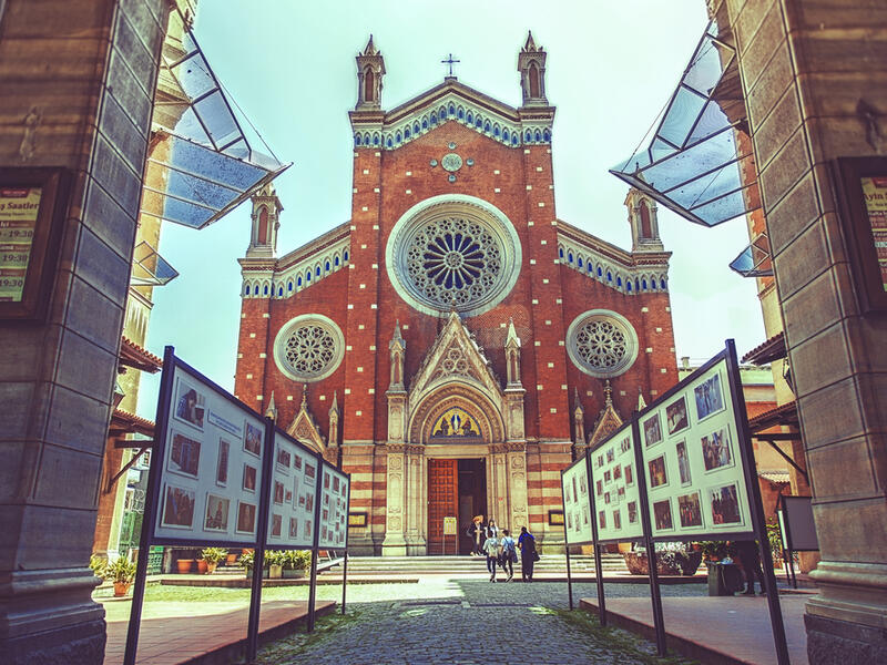 Church of St. Anthony of Padua, Istanbul
The largest church of the Roman Catholic Church in Istanbul is at İstiklal Avenue No. 171 in the Beyoğlu district. Originally built in 1725 by the local Italian community of Istanbul, the church was later demolished and replaced with the current building (Shutterstock)
