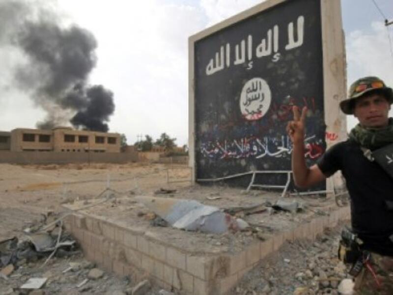 A suicide car bomber has killed at least 7 people at a checkpoint in western Iraq. (AFP/ File)