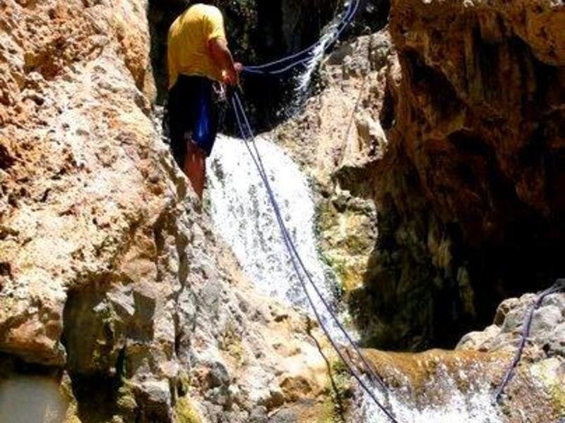 Wadi Mukheirs is small Wadi which starts in one of the multiple springs coming from Madaba running down to the Dead Sea.(beamman.com)