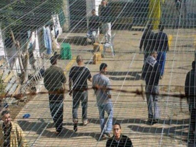 Palestinian prisoners continue their open ended hunger strike  (Twitter)