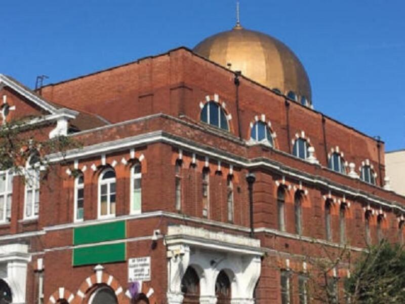 The Shacklewell Lane Mosque in Dalston, east London, has decided to accept bitcoin and other cryptocurrencies. (AFP)