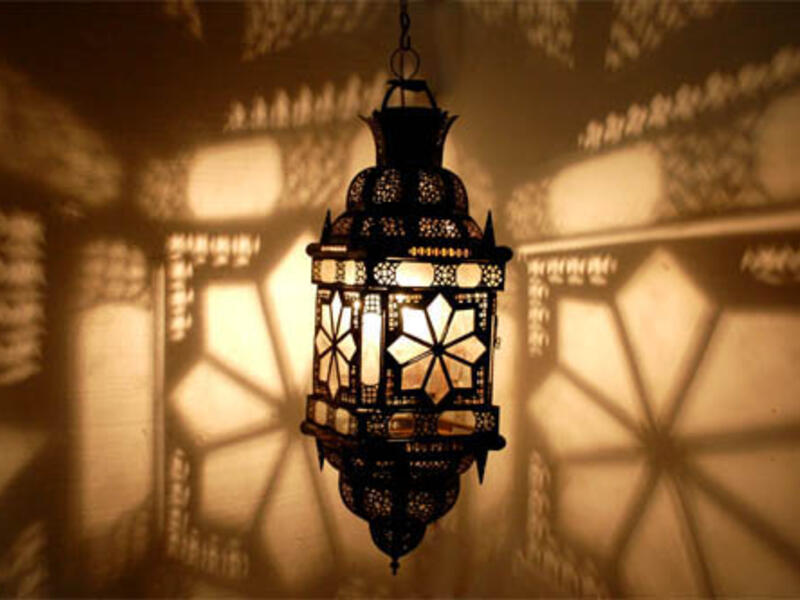 Once the suspects were arrested, an archaeological committee was formed to check if the lanterns were the originals. They were found to be in good condition. (Creative commons)