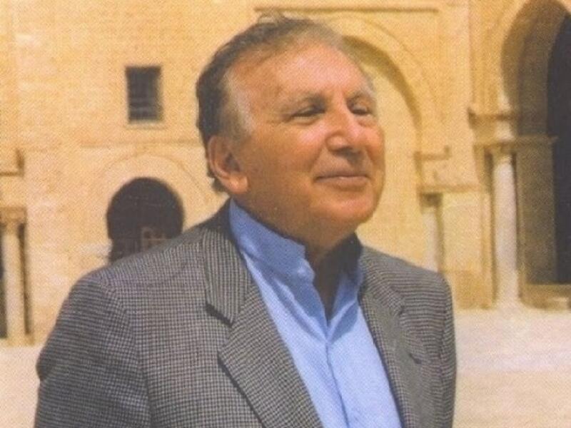 ولد السوري "نزار قباني" في (21 مارس) ويعد من أبرز الشعراء العرب في العصر الحديث والذي اشتهر بأعماله الرومانسية الجريئة
