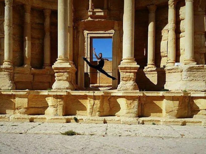 Even after receiving death threats from the Islamic State group, Joudeh persevered, tattooing on his neck the provocative words "Dance or Die". (twitter) 