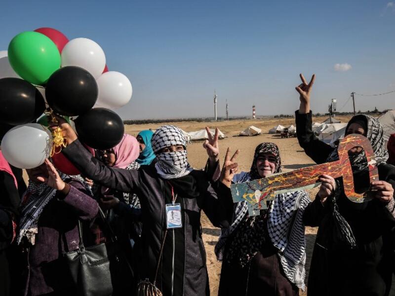 When Palestinians fled and/or were expelled from their homes in 1948, they all expected to return after a few days. The keys of their houses remained with them and has since become a symbol of their return. Photo taken on the tents site on April 10, 2018. SAID KHATIB / AFP