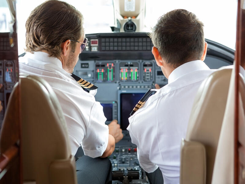 For pilots, Ramadan can be a little confusing - if you’re moving all over the surface of the planet, when do you start and stop fasting? Most agree that while in the air they are exempt from fasting, but when they arrive, they should join in with the schedule of their fellow muslims at the new location, or stick to the timings of their hometown.