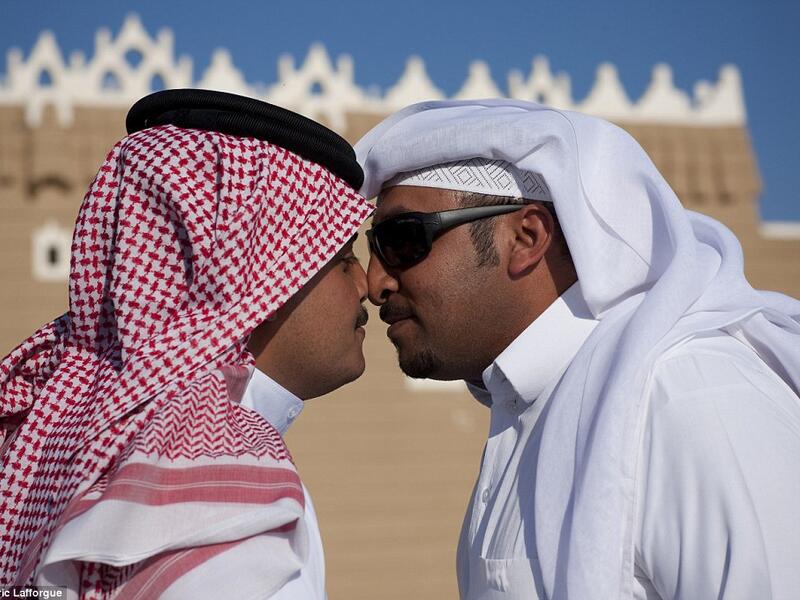 Arab headscarves 