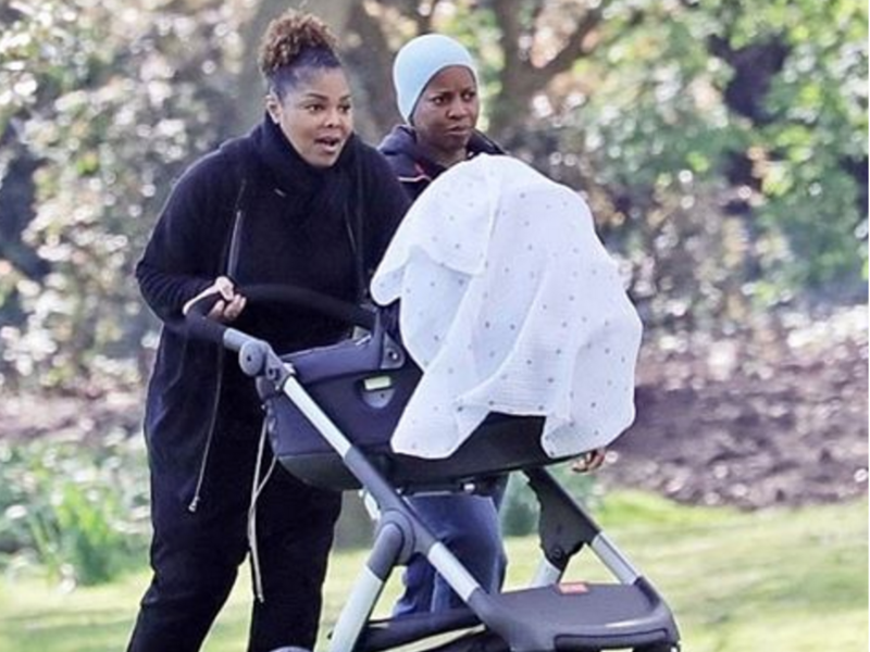 She was dressed in an all-black tracksuit and matching sneakers. (Instagram)