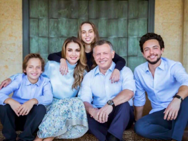 The Jordanian King and Queen tied the knot in 1993 and have had four kids Princess Eman Princess Salma Prince Hussein
