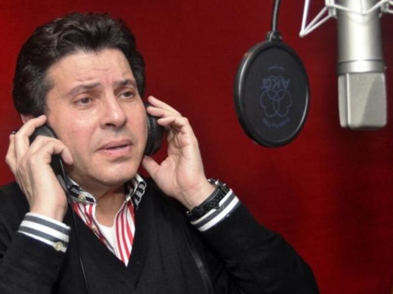 The daughter of Hani Shaker the Egyptian singer, died after a battle with cancer. Rumors emerged that he would quit singing in his paternal grief.