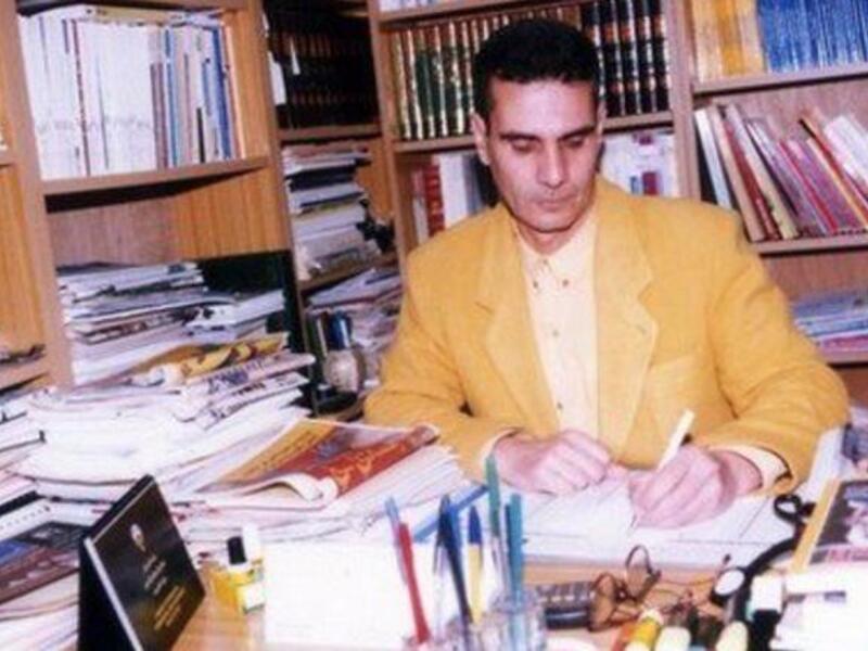 Abdel Aziz al Khatabi: This Moroccan sees 2012 as tough on Jordan, KSA, UAE, Lebanon, Morocco, Algeria, Syria, Iran, USA, Israel & France. A woman heads France for the first time; Some Presidents endangered particularly, Obama, Sarkozy & Ahmadinejad; A new 'OBL' will arise. He holds back one prediction as it's too devastating to reveal.
