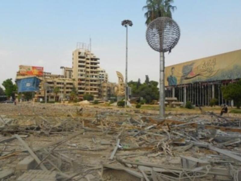 أنقاض ساحة سعد الله الجابري في حلب