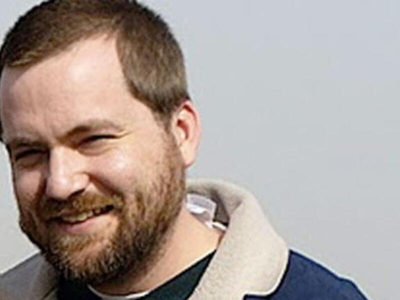 Thomas MacMaster is the real face behind the fake blogging persona of the lesbian woman he fooled the world's
media into believing in. He came 'out'  as a fraud blogger once some self-appointed internet detectives began to smoke him out of his
Scotland student safe-den. If OBL could not hide...

