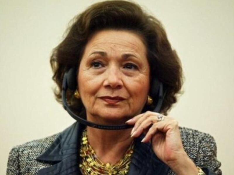 Urged husband to have son succeed him. Demanding that she join hubbie in Kanater (women’s jail), people resented her uninvited role into political life. Even her ‘goodworks’ as advocacy for women, children human rights did not impress.