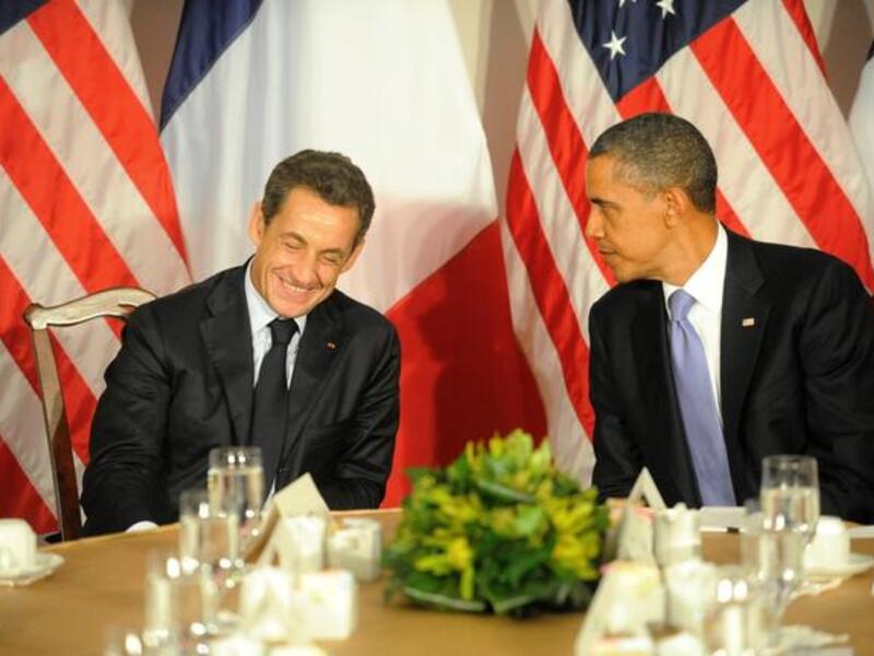 Sharon slept through a White-house snub encountered by Netanyahu, who as arch-rival to Sharon, represents his
beloved Israel. While Sharon was not the most diplomatic leader, notably when he sparked off the 2nd Intifada by a provocative walk through the Aqsa 'park', 'Bibi' is no popular statesman, according to a leaked Obama-Sarkozy rendezvous.