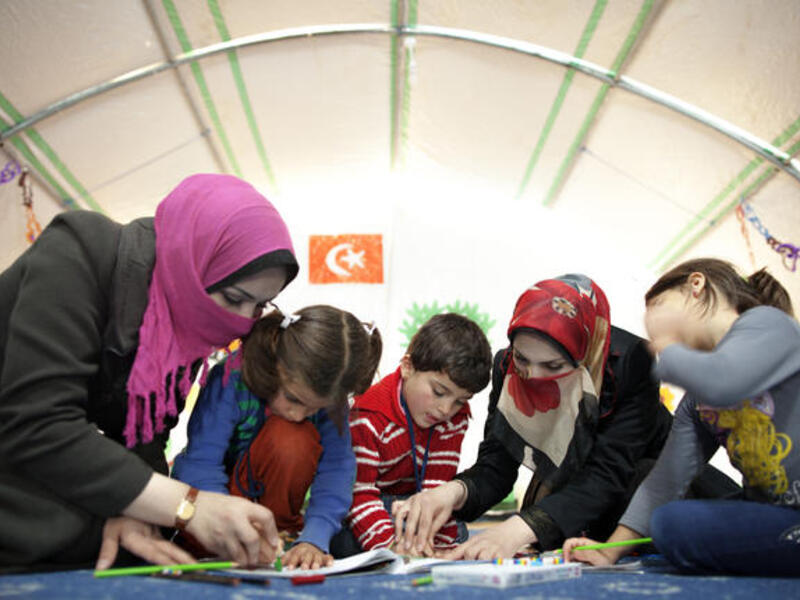 children school refugee camp (UNHCR/ B. Sokol)