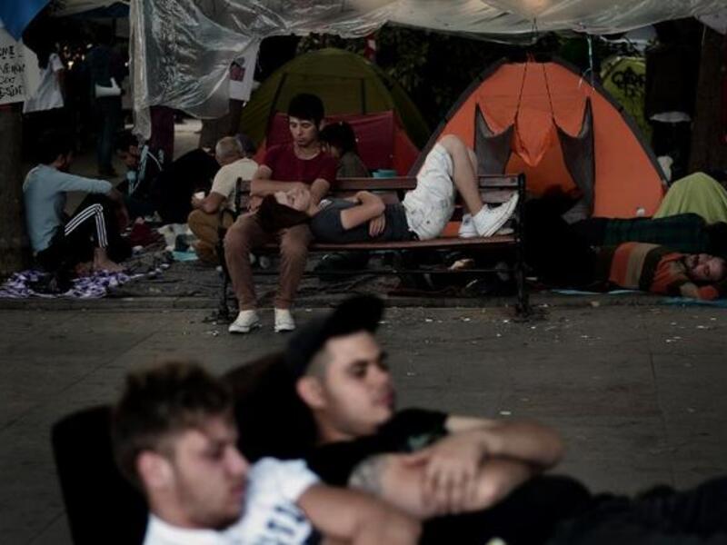 Demonstrating is hard work. With all the chanting, running, crying it’s no wonder that these would-be revolutionaries have taken time-out for a little shut-eye. Ahhh, don’t they look sweet?
