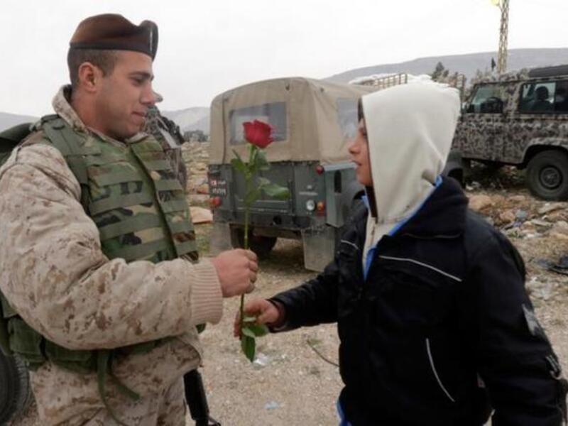 The unit soon encountered a large number of militants and backed down to “await reinforcements,” according to a security source.