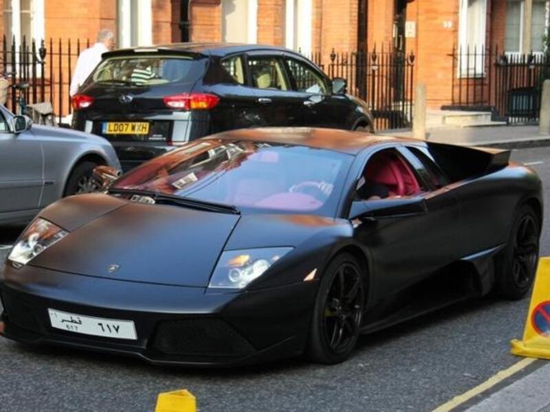 سيارات العرب الفاخرة في لندن