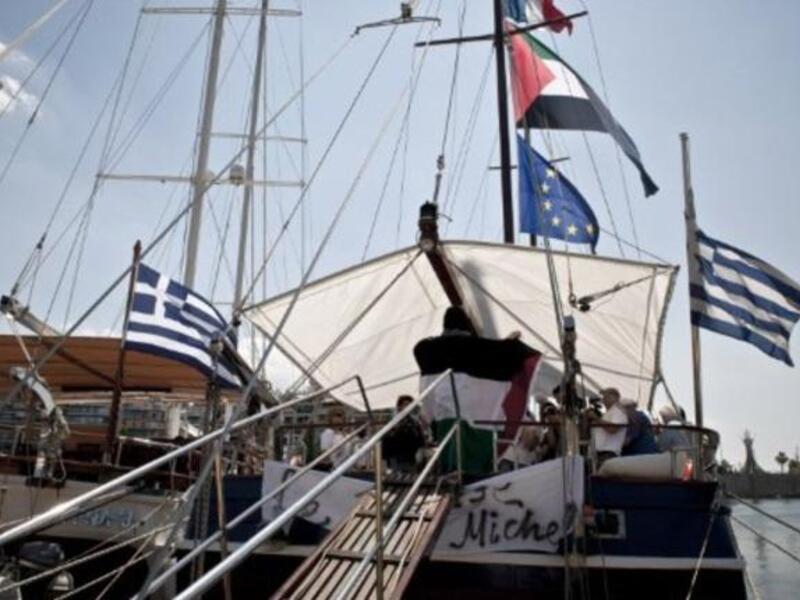 More Israeli propaganda waged included some blatant lie campaigns, like a gay Palestine supporter
refused entry to flotilla, and hyperbole & psycho-babble as waged in a YouTube-broadcast shrink-interview with a paranoid
'Israel', in the form of a sexy woman suffering flotilla syndrome.