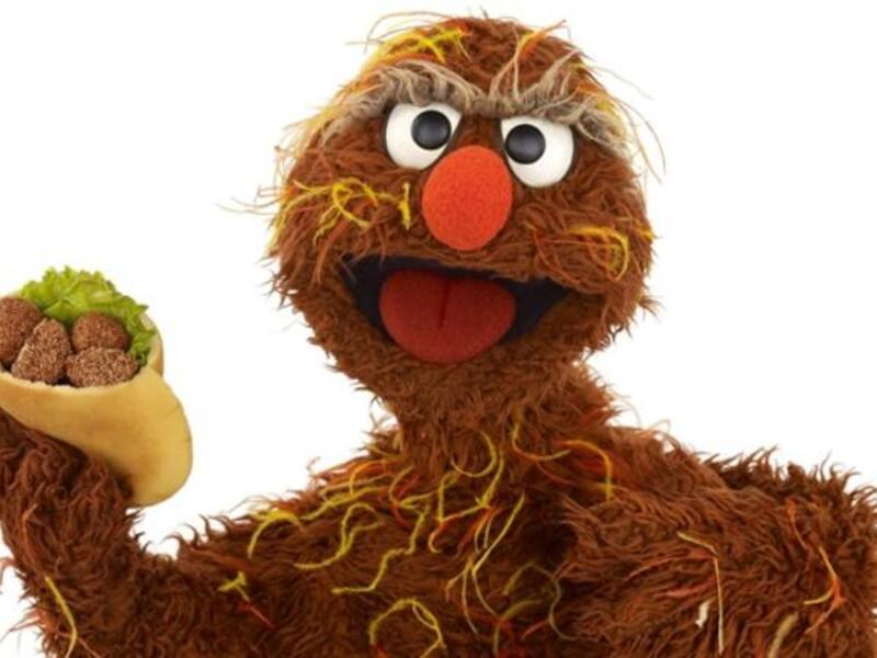 Israeli Muppet loves falafel