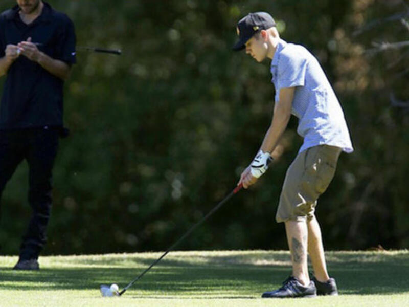 justin bieber golf