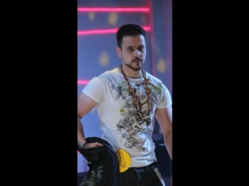 Assem Shaikh bags Mr World International 2012