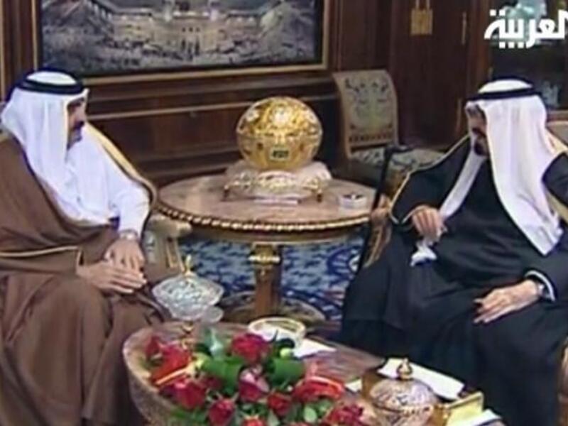 الشيخ حمد رئيس قطر والملك السعودي 