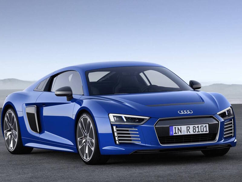 آودي آر 8 إي-ترون (Audi R8 e-tron)