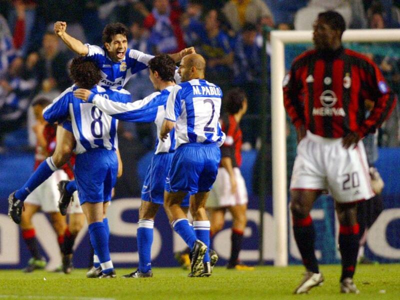 ديبورتيفو 4-0 ميلان (إياب ربع نهائي موسم 2003-2004): تقدم لا كورونيا بثلاثيةٍ نظيفة مع نهاية الشوط الأول أمام حامل اللقب حينها، قبل أن ينتهي اللقاء بهدفٍ رابع قلب إثرها الإسبانيون الخسارة ذهاباً بثلاثيةٍ نظيفة ليبلغوا نصف النهائي عن جدارة واستحقاق.