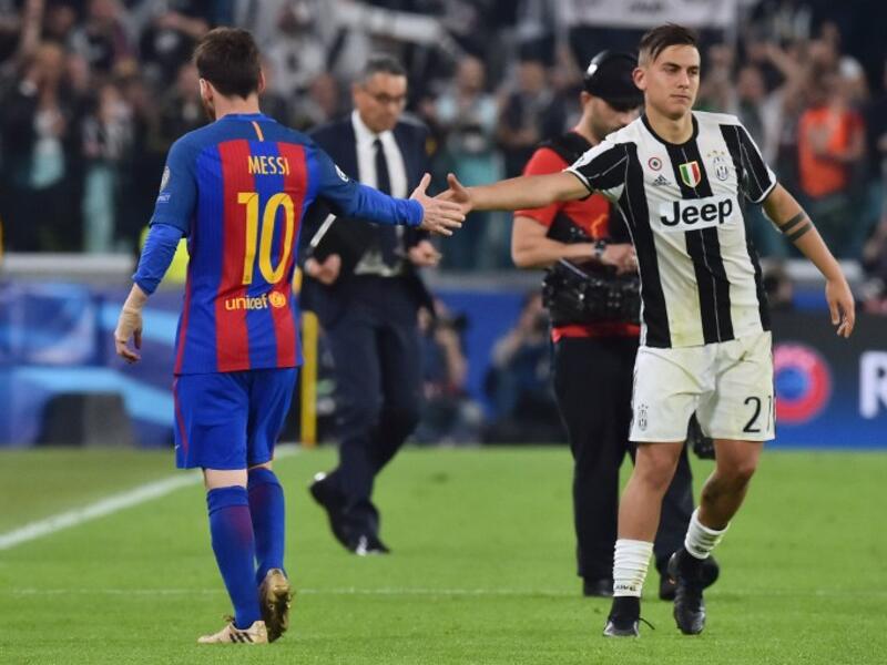 يوفنتوس 3-0 برشلونة: تفوق الأرجنتيني باولو ديبالا هداف البيانكونيري على مواطنه الأسطورة ليونيل ميسي نجم البارسا وسجل هدفين ليمنح فريقه الفوز، فلمن ستكون الغلبة في لقاء الإياب؟