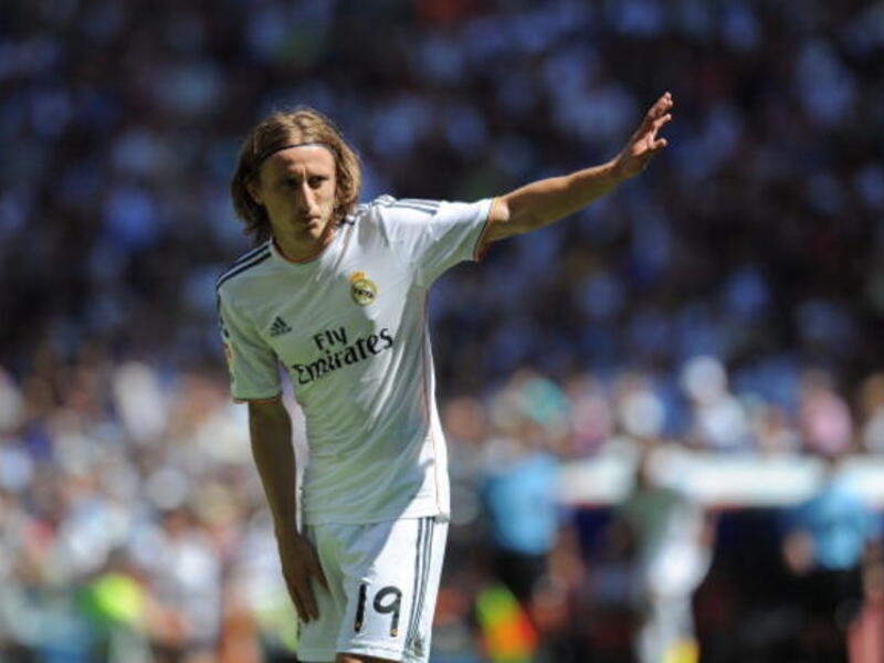 لاعب الوسط الكرواتي لوكا مودريتش (ريال مدريد) بتقييم 7.7