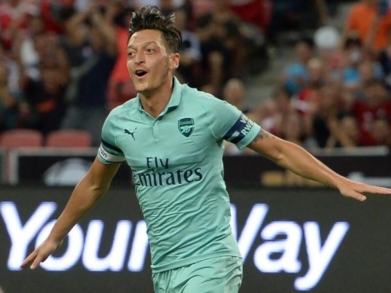 المركز العاشر: الألماني مسعود أوزيل (من ريال مدريد إلى آرسنال مقابل 42.5 مليون جنيه استرليني)