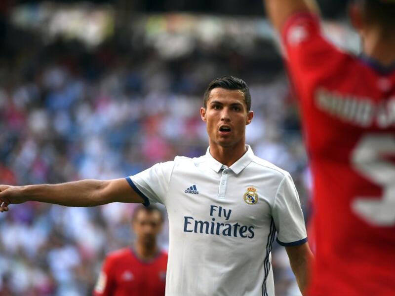 1- لاعب كرة القدم البرتغالي كريستيانو رونالدو: 47.1 مليون متابع